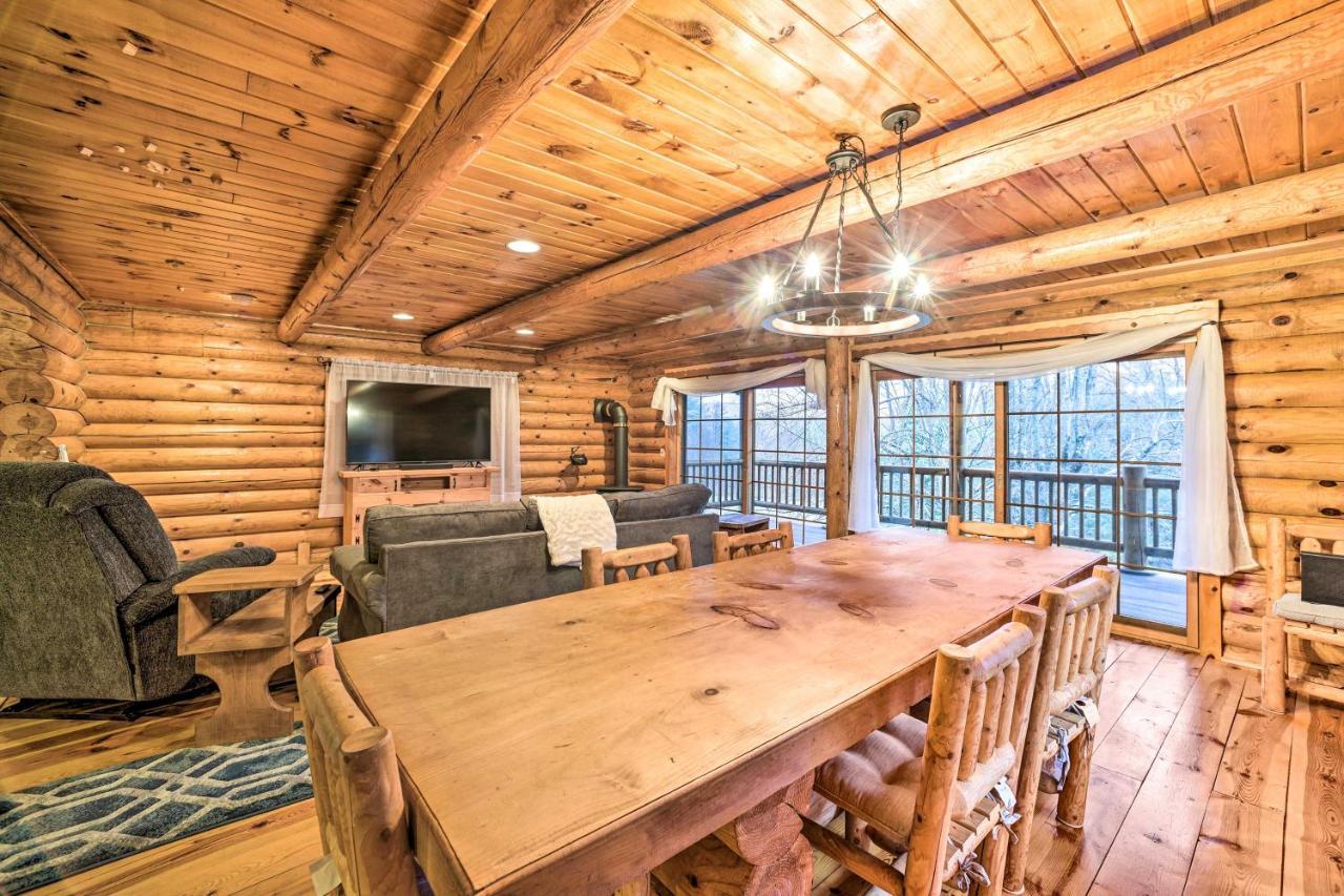Spacious Cabin With Decks Near Saratoga Springs Middle Grove Kültér fotó